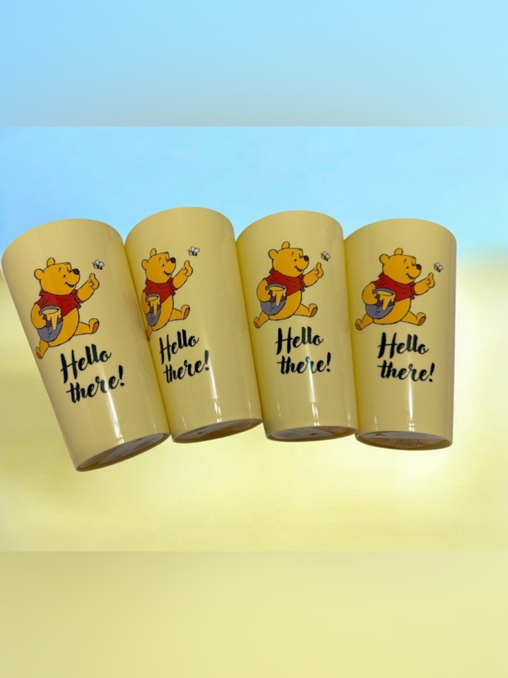 Disney Winnie the Pooh 32oz Cups Set of 4 Yellow “Hello There!”